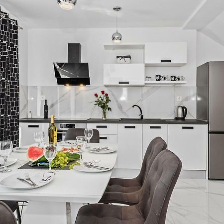 Apartmani Bruna 시베니크 외부 사진