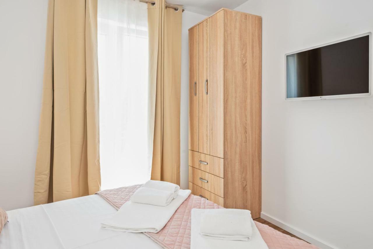 Apartmani Bruna 시베니크 외부 사진